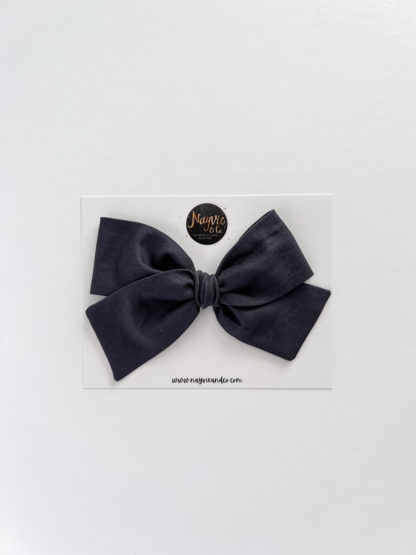 Charcoal Hand-tied Bow